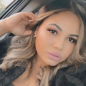 Meet your Posher, Jarolyn